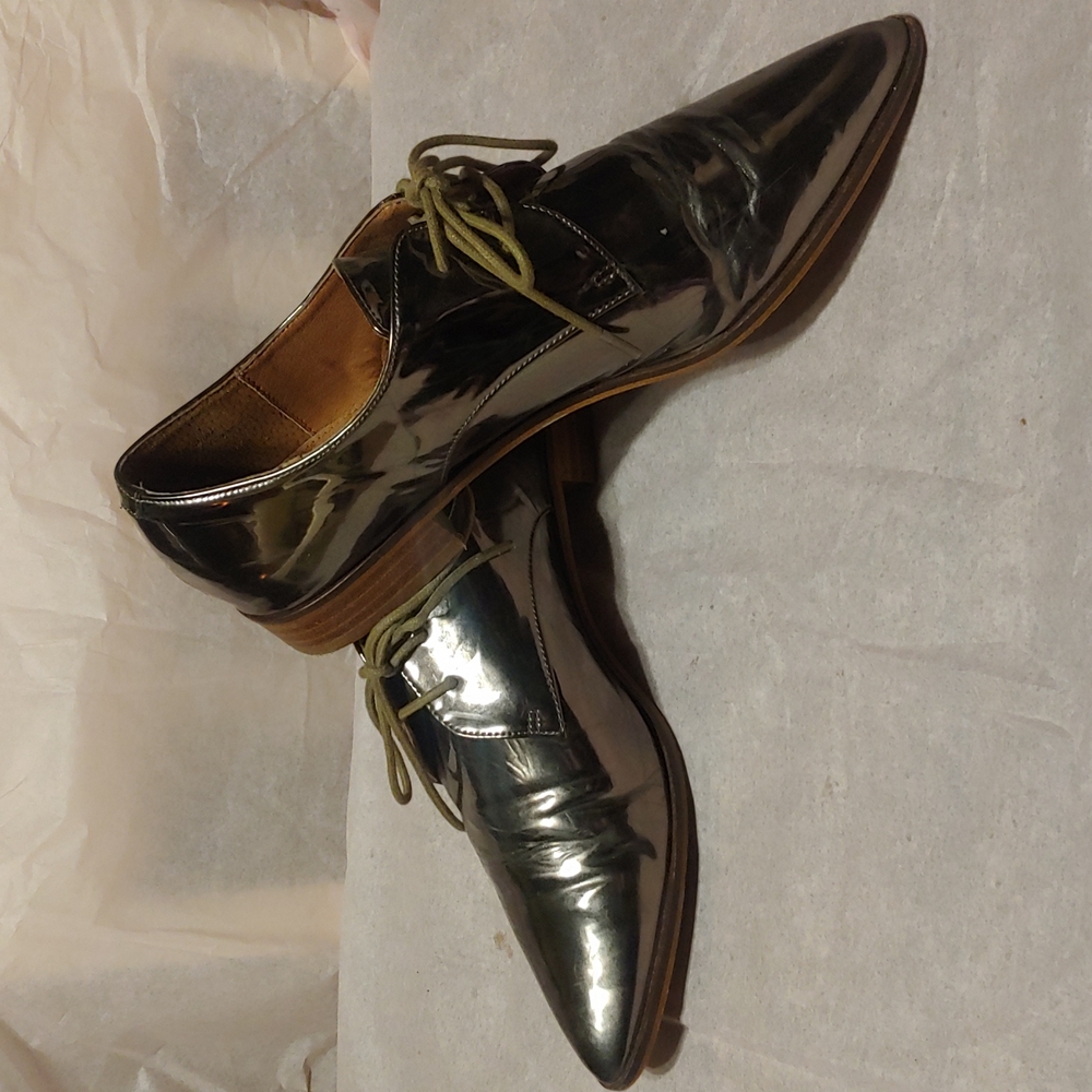 Shelly's London Pewter Silver Pointed Toe Shoes Women's 40/9
